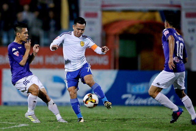 Thắng sát nút Quảng Nam, Hà Nội FC mơ vô địch V-League - 2
Quảng Nam không đạt được phong độ cao nhất - Ảnh: Gia Hưng