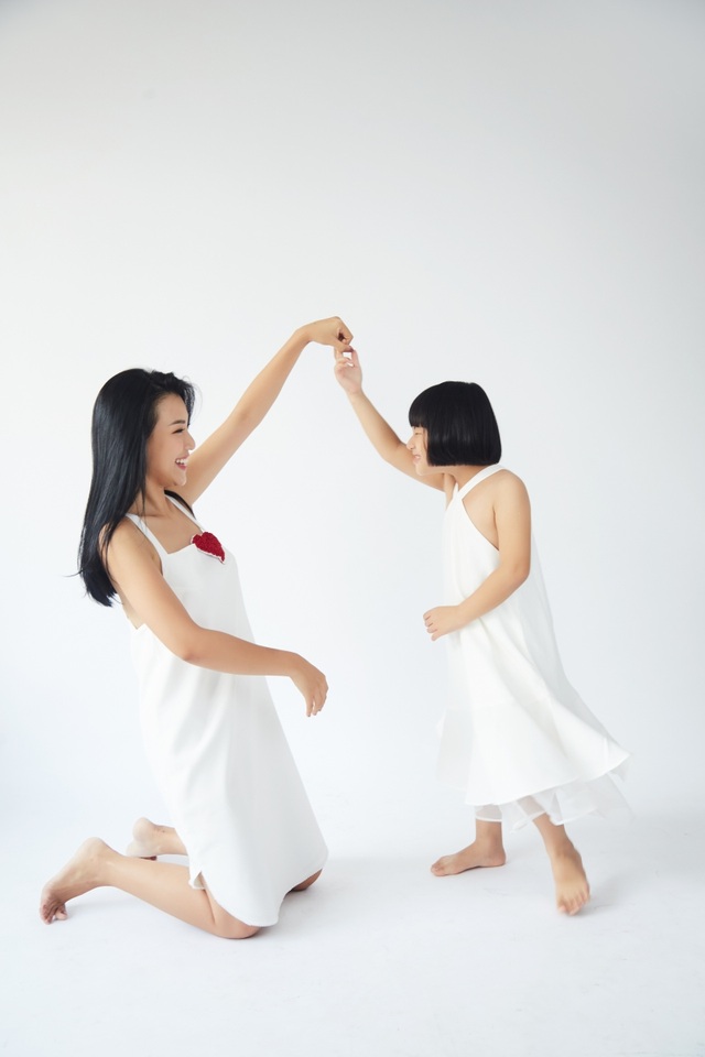 MC Hoàng Oanh: “Không để trẻ em phải lớn lên một mình” - 9 MC Hoàng Oanh: “Không để trẻ em phải lớn lên một mình” - 9