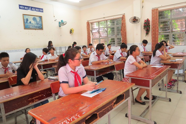 TPHCM: Công bố đáp án thi lớp 10 năm 2017 - 1 Học sinh tại TPHCM thi vào lớp 10 năm nay
