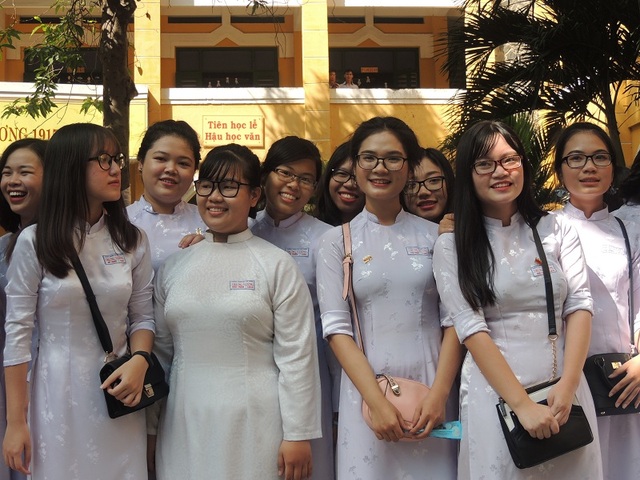 Sở GD-ĐT TPHCM đề xuất không tăng học phí - 1 TPHCM nhiều khả năng sẽ giữa nguyên mức học phí như năm học cũ