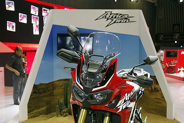 Triển lãm Môtô - Xe máy Việt Nam lần 2: Vắng BMW, Indian, Victory... - 3
Mẫu adventure Honda CRF 1000 L Twin Africa góp mặt trong VMS 2016