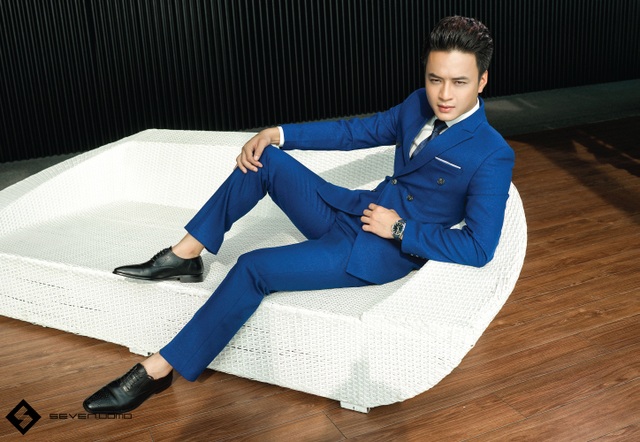 Hồng Đăng của “Người phán xử” điển trai khi làm người mẫu - 2 Hồng Đăng của “Người phán xử” điển trai khi làm người mẫu - 2