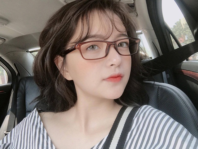 "Hot girl EDM" được săn lùng sau lễ hội âm nhạc hoành tráng tại Hà Nội - 9 "Hot girl EDM" được săn lùng sau lễ hội âm nhạc hoành tráng tại Hà Nội - 9