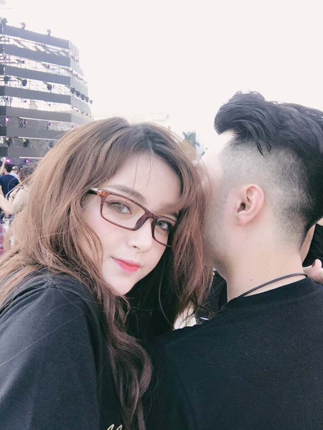 "Hot girl EDM" được săn lùng sau lễ hội âm nhạc hoành tráng tại Hà Nội - 5 Nhiều chàng trai tiếc hùi hụi khi cô gái ấy đã có người yêu