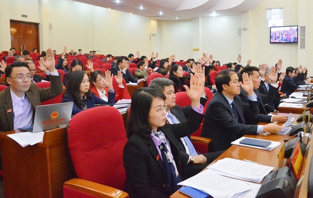 Quảng Ninh: Từ đầu năm 2018 du khách tham quan Yên Tử sẽ phải mua vé - 2 Việc thu phí được HĐND kỳ họp lần này thông qua (ảnh báo Quảng Ninh)
