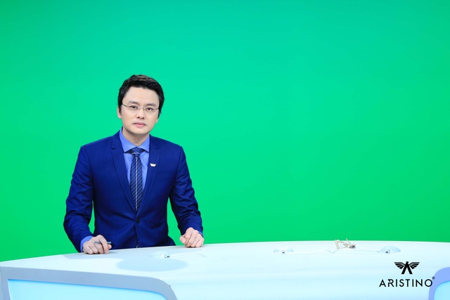 Bí mật đằng sau vẻ lịch lãm của BTV Thời sự VTV - 2
BTV Hữu Bằng trong trang phục Aristino