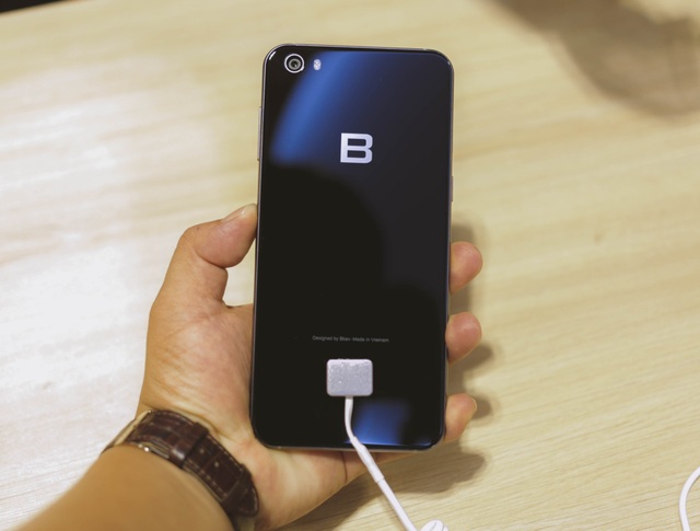Ra mắt Bphone 2017, Bkav muốn gì? - 2 Bphone 2017