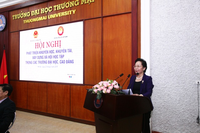 
GS.TS Nguyễn Thị Doan, Chủ tịch Hội Khuyến học Việt Nam
