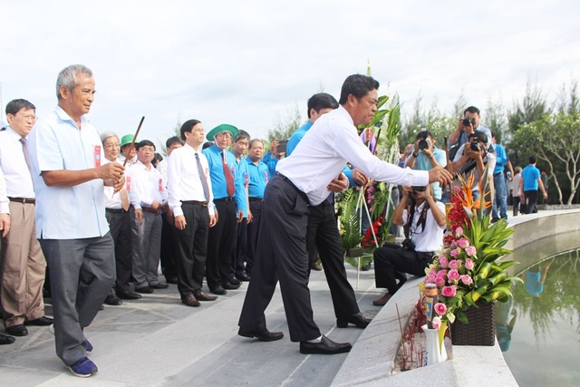 Khu tưởng niệm chiến sĩ Gạc Ma - Một biểu tượng của ý chí quật cường - 5 Khu tưởng niệm chiến sĩ Gạc Ma - Một biểu tượng của ý chí quật cường - 5