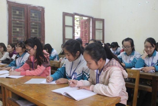 Nội dung ôn tập kỳ thi THPT quốc gia 2018 tập trung chủ yếu chương trình lớp 12 - 1 Sở GD-ĐT Thanh Hóa hướng dẫn tổ chức dạy học lớp 12, năm học 2017- 2018 và ôn thi THPT quốc gia năm 2018