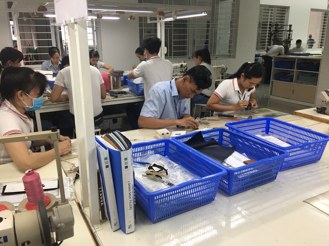 Vì sức hút lương thưởng, công nhân trở lại làm việc sau Tết nhiều hơn - 2 Ý thức của chính công nhân lao động cũng đã được cải thiện nên không có tình trạng bỏ việc