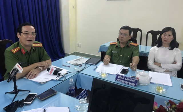Nghi án bé gái 7 tuổi bị xâm hại tại trường: Cơ quan CSĐT, Công an TPHCM vào cuộc - 2 Công an quận Thủ Đức thông tin quá trình điều tra và kết quả giám định pháp y ban đầu vụ nghi án bé 7 tuổi bị xâm hại, với báo chí chiều 13/3.