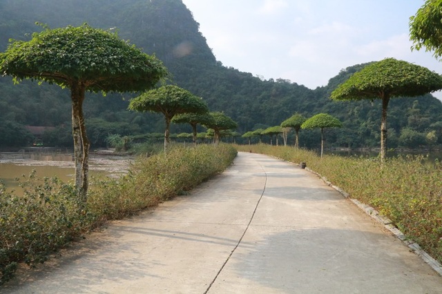 Bức tranh "sơn thủy hữu tình" đầy thơ mộng ở Thung Nham - 2 Cảnh sắc bình yên ở Thung Nham.