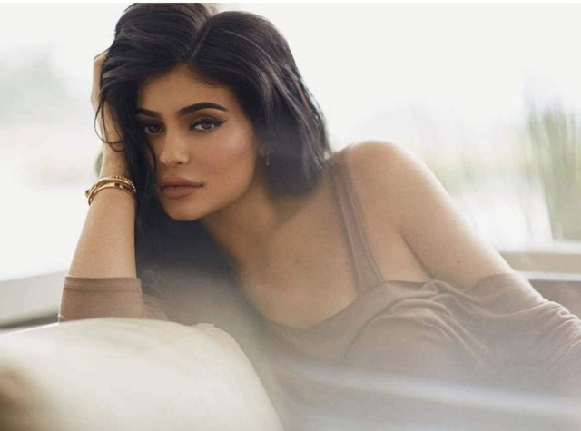 Kylie Jenner hút hồn với nội y - 3
Ở tuổi 20, Kylie Jenner là một trong những người đẹp hot nhất Hollywood