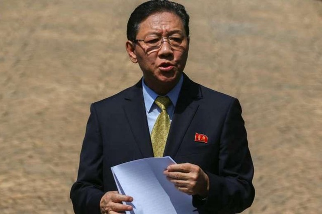 
Đại sứ Triều Tiên tại Malaysia Kang Chol. (Ảnh: Reuters)
