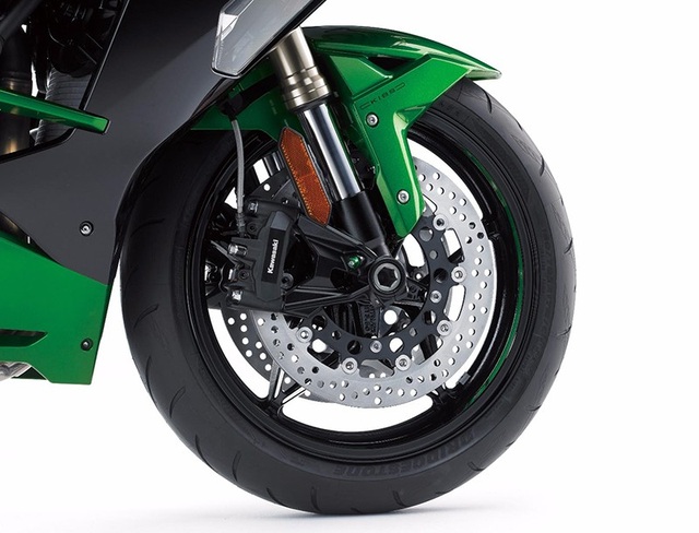 Kawasaki H2 SX - Một mẫu Sport Tourer “Đáng tiền” - 11 Kawasaki H2 SX - Một mẫu Sport Tourer “Đáng tiền” - 11