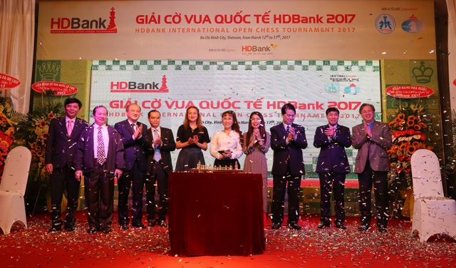 Khai mạc giải cờ vua quốc tế HDBank lần 7 năm 2017 - 2 Lễ khai mạc diễn ra trang trọng và ấm cúng