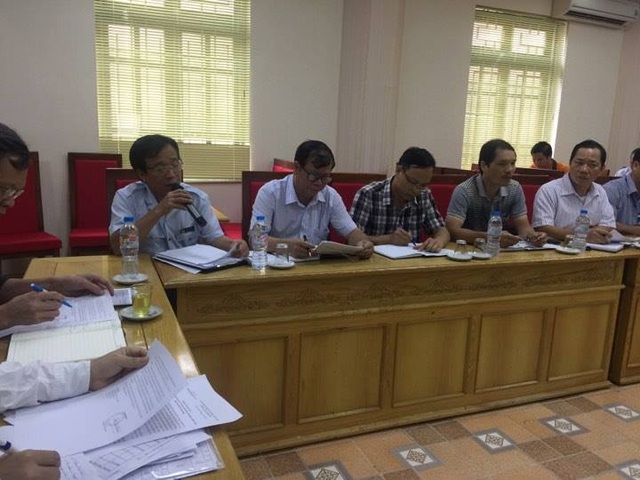 Vụ nhiều trẻ bị sùi mào gà: Điều trị miễn phí bệnh nhi, phạt "bác sĩ" Hiền 110 triệu đồng - 1
Chánh thanh tra Sở y tế Hưng Yên Lều Văn Quân báo cáo quá trình tiến hành kiểm tra, xác minh và xử phạt hành chính cơ sở khám chui