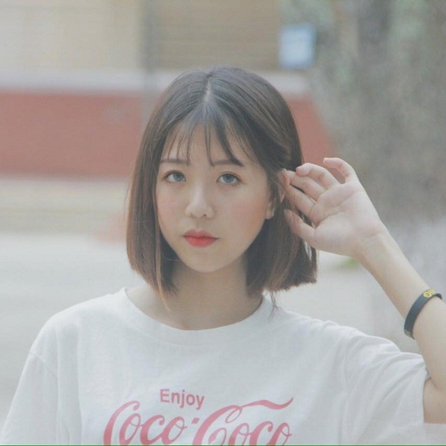 Nữ sinh bất ngờ nổi tiếng chỉ bởi cách uống trà sữa "có một không hai" - 5 Nữ sinh bất ngờ nổi tiếng chỉ bởi cách uống trà sữa "có một không hai" - 5