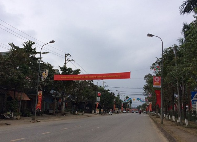 Huyện Tân Lạc họp báo về Lễ Đón nhận Huân chương lao động của Chủ tịch nước - 2
Huyện Tân Lạc hôm nay.