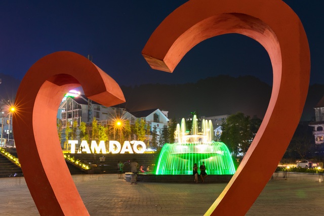 Để là “hòn ngọc”, Tam Đảo phải trải qua đại công trường - 3 Khu vui chơi giải trí Tam Đảo đã hoàn thiện một phần.