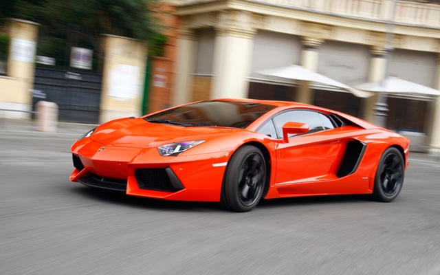 Xe gì đang được các cầu thủ Anh ưa chuộng nhất? - 3 2. Lamborghini Aventador