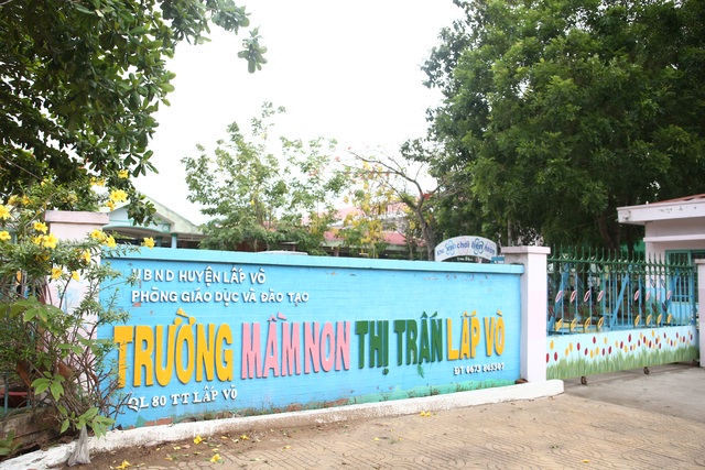 Môi trường giáo dục mầm non làm "say đắm" phụ huynh - 1
Trường mầm non thị trấn Lấp Vò (huyện Lấp Vò, Đồng Tháp) rộng gần 13.000 m2, là nơi học tập, vui chơi của 445 học sinh từ 3 đến 5 tuổi.