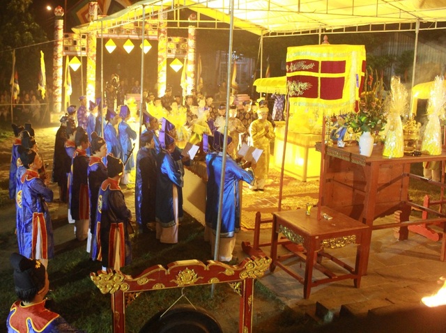 Lễ tế đàn Xã Tắc vào rạng sáng cầu mùa màng bội thu trong năm mới - 6 Lễ tế đàn Xã Tắc được phục dựng lại và năm nay tổ chức gọn nhẹ nhưng rất trang nghiêm