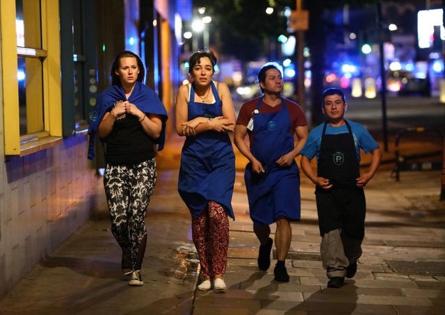 Thủ đô London rúng động vì các vụ tấn công khủng bố - 13
(Ảnh: Reuters)