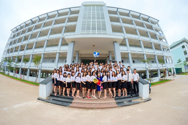 Nhiều cơ hội rộng mở vào trường Đại học Luật - Đại học Huế năm 2017 - 5 Khối giảng đường chính của trường