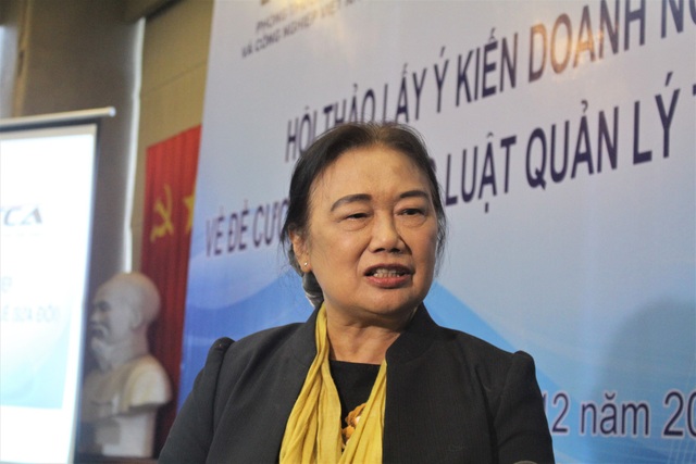 Cơ quan thuế thu bảo hiểm xã hội: Có làm giảm mức phí cho doanh nghiệp? - 2 Bà Nguyễn Thị Cúc cho rằng việc gộp thu thuế và thu BHXH phải đặt trên tiêu chí lợi ích và quyền lợi chung của các bên. (Ảnh: Hồng Vân)
