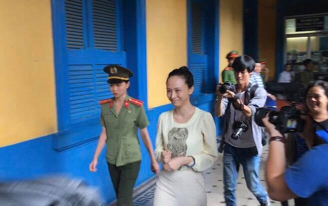 Vụ hoa hậu Phương Nga: Lời khai bất ngờ của người phụ nữ "quyền lực" - 6 Vụ hoa hậu Phương Nga: Lời khai bất ngờ của người phụ nữ "quyền lực" - 6
