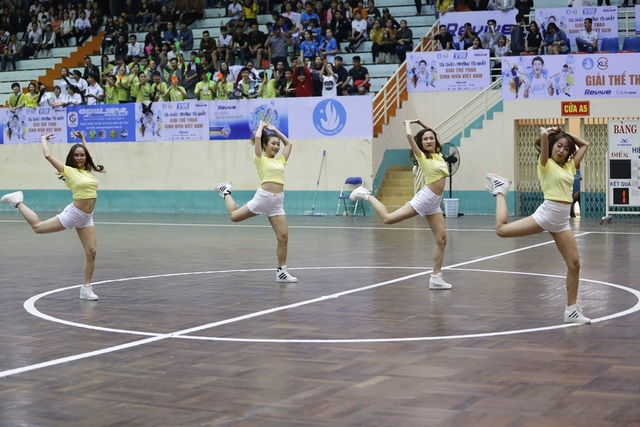 Khởi động Giải Thể thao Sinh viên Việt Nam tại Đà Nẵng - 4 Các vũ điệu đồng hành đạm chất sinh viên