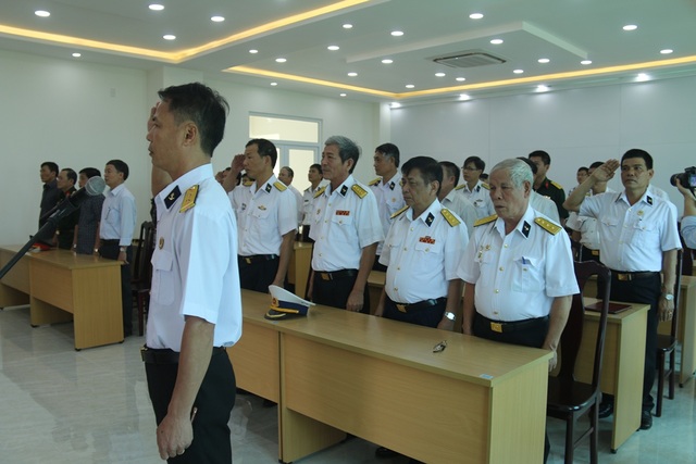Những chiến sĩ Gạc Ma sống mãi trong lòng Tổ quốc - 2 Một phút tưởng niệm cho các đồng đội đã hy sinh