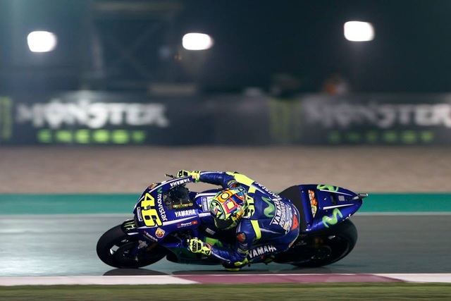 Chặng 1: Màn ra mắt không thể tuyệt vời hơn của Maverick Vinales - 18 Chặng 1: Màn ra mắt không thể tuyệt vời hơn của Maverick Vinales - 18