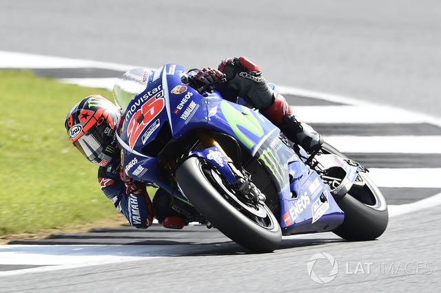 Chặng 12 MotoGP 2017: Dovizioso chiến thắng, Marquez bỏ dở cuộc đua - 3 Chặng 12 MotoGP 2017: Dovizioso chiến thắng, Marquez bỏ dở cuộc đua - 3