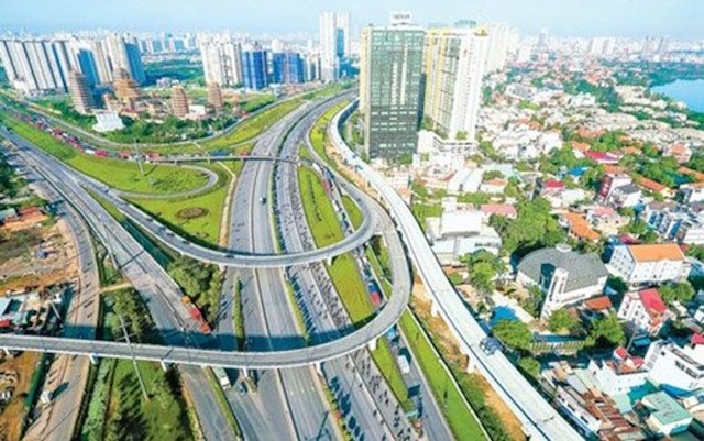 Đất nền, nhà phố làm "dậy sóng" khu Đông Sài Gòn - 1
Hạ tầng phát triển mạnh là lợi thế giúp bất động sản khu Đông tăng nhiệt