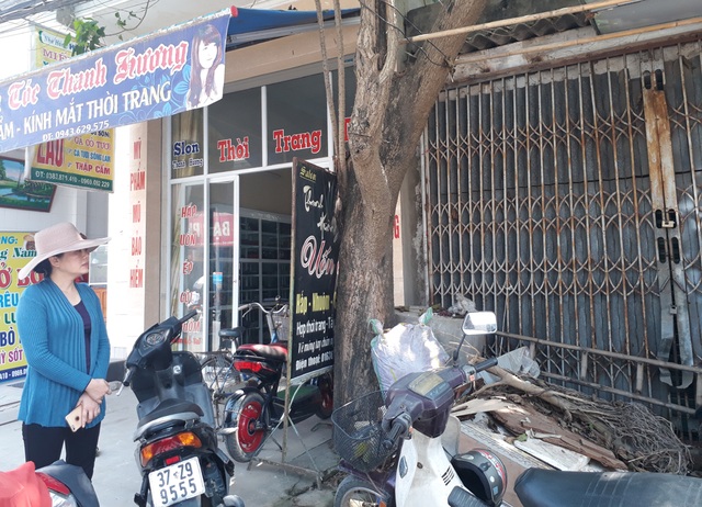 Mua đất trúng đấu giá 15 năm không được bàn giao: Cán bộ sai phạm, dân "kêu trời"! - 1 Mua tài sản bán đấu giá đã 15 năm nhưng bà Nguyễn Thị Lợi vẫn chưa được bàn giao tài sản.