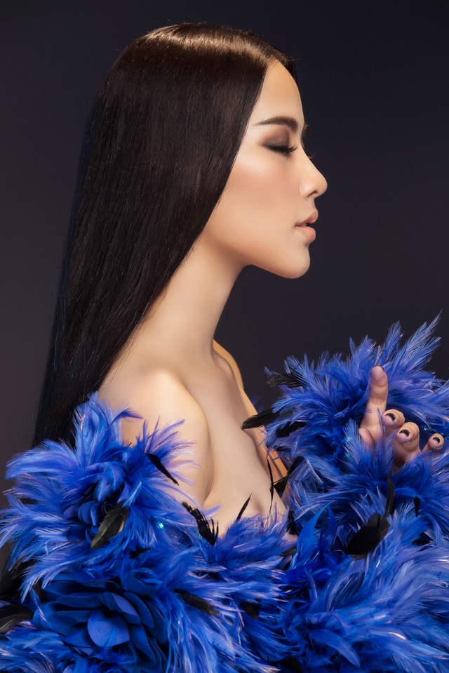 Nam Em trở thành Giám đốc Quốc gia chọn ứng viên thi Hoa hậu Trái đất - 5 Nam Em trở thành Giám đốc Quốc gia chọn ứng viên thi Hoa hậu Trái đất - 5