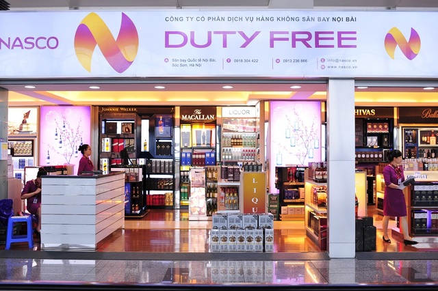 NASCO bất ngờ dừng bán hàng miễn thuế trên máy bay trong 6 tháng - 1 Một cửa hàng miễn thuế của NASCO tại Sân bay Nội Bài