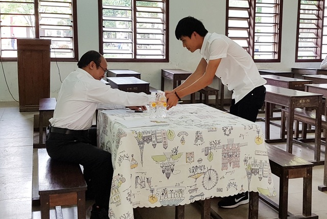 1.500 chỉ tiêu việc làm cho sinh viên Đại học Nông lâm Huế - 2 Kết thúc một cuộc phỏng vấn