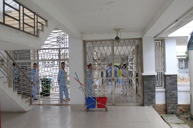 Điều trị cho bệnh nhân tâm thần là một nghệ thuật! - 3 Các bệnh nhân đang điều trị tại Bệnh viện Chuyên khoa tâm thần tỉnh Khánh Hòa - Ảnh: Viết Hảo