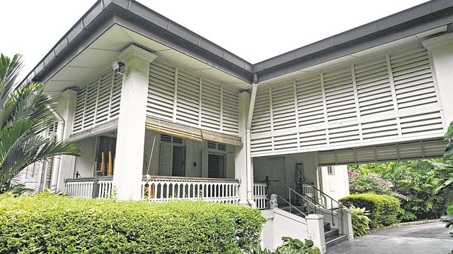 Em ruột Thủ tướng Lý Hiển Long phản pháo về nghi vấn can thiệp di chúc của cha - 2 Căn nhà của cố Thủ tướng Lý Quang Diệu tại số 30 đường Oxley (Ảnh: Straitstimes)