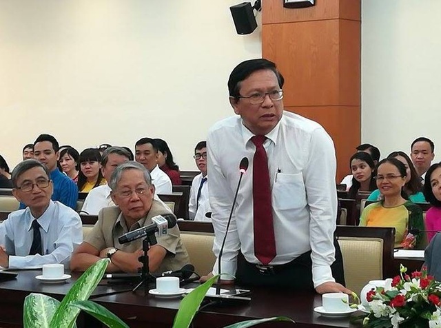 “Giáo viên sống được bằng lương, nhưng sống không yên tâm” - 1 PGS.TS Võ Văn Sen cho rằng TPHCM phải chuẩn bị mọi điều kiện để nắm bắt cơ hội khi có cơ chế đặc thù