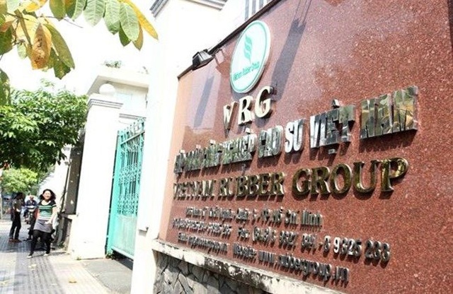 Người Thái "ôm cô gái đẹp" Sabeco; Hải quan dính phốt "làm luật" - 5 Hàng loạt ông lớn Nhà nước bị giám sát vốn