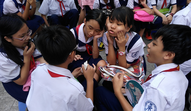 Ôn luyện “kịch liệt” vào lớp 6 trường chuyên Trần Đại Nghĩa - 2 Con vào được Trường THPT chuyên Trần Đại Nghĩa là kỳ vọng của rất nhiều phụ huynh ở TPHCM