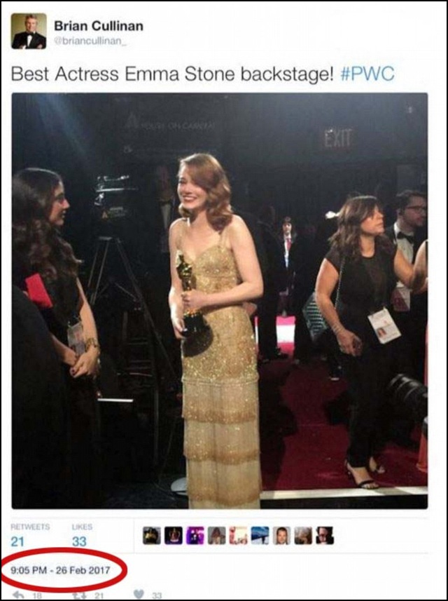 9h05: Brian Cullinan đăng tải ảnh chụp nữ diễn viên Emma Stone lên mạng xã hội từ bên trong hậu trường lễ trao giải.