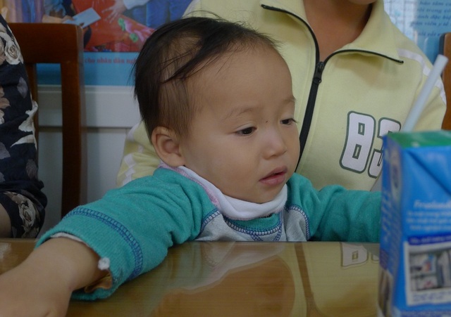 Bé Lý Triệu Hồng Sơn được xuất viện về nhà - 4 Em đã thực hiện được mơ ước phẫu thuật nhờ sự chung tay, giúp đỡ của bạn đọc Dân trí.
