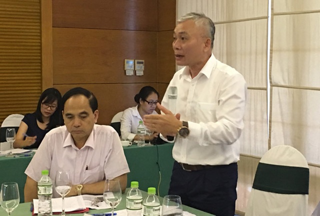 Đào tạo y khoa: Nóng điểm ưu tiên trong tuyển sinh - 1 PGS Nguyễn Đức Hinh chia sẻ tại hội nghị. (Ảnh: Nghiêm Huê)