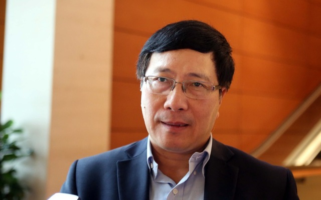 Phó Thủ tướng Phạm Bình Minh nói về việc ông Trump, ông Tập Cận Bình thăm Việt Nam - 1
Phó Thủ tướng Phạm Bình Minh: Lãnh đạo của cả Hoa Kỳ và Trung Quốc trong năm 2015, 2016 đều đã có những chuyến thăm Việt Nam. Lần này, ngay đầu nhiệm kỳ mới, Tổng thống Donald Trump, Chủ tịch Tập Cận Bình cũng lại chọn thăm chính thức Việt Nam.